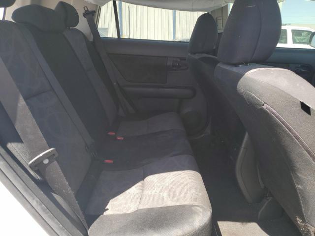 JTLZE4FE3FJ066858 - 2015 TOYOTA SCION XB WHITE photo 10