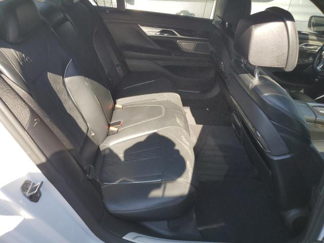 WBA7F0C57KGM24223 - 2019 BMW 750 I WHITE photo 10