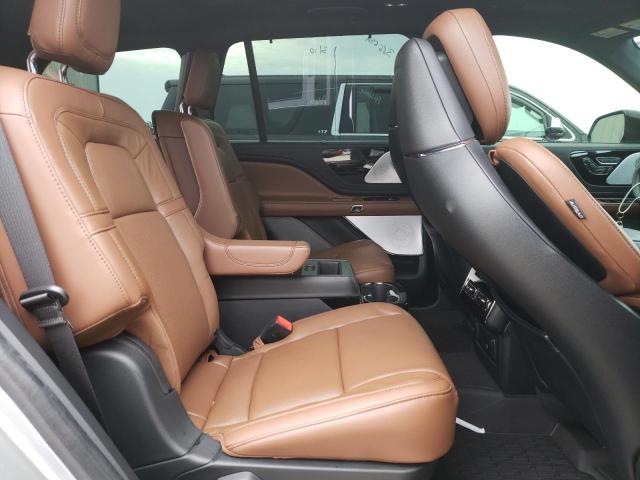 5LM5J7XC8PGL10208 - 2023 LINCOLN AVIATOR RESERVE GRAY photo 11