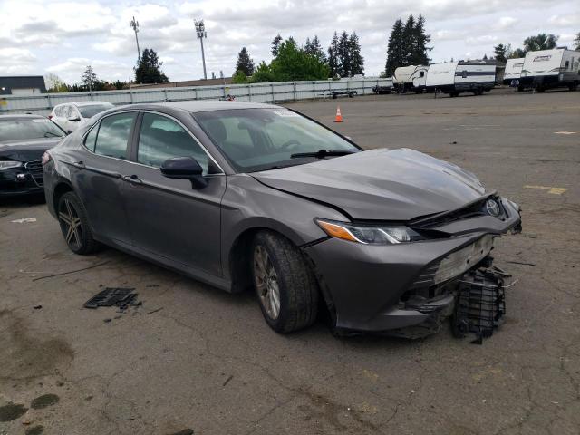 4T1B11HK7JU526682 - 2018 TOYOTA CAMRY L GRAY photo 4