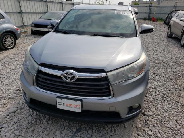 5TDJKRFH2FS188185 - 2015 TOYOTA HIGHLANDER XLE Plata foto 5