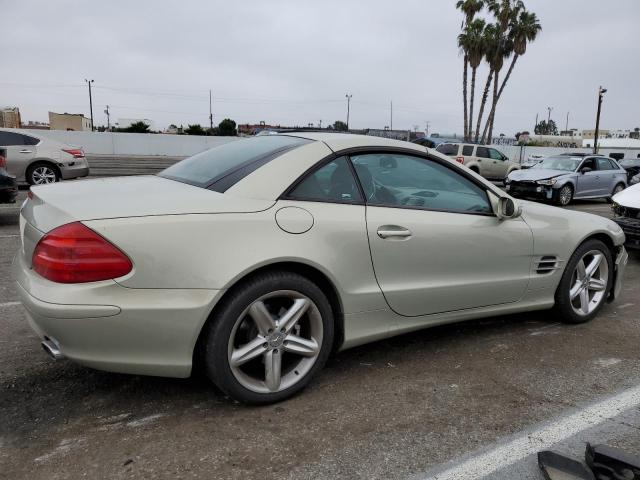 WDBSK75F83F009053 - 2003 MERCEDES-BENZ SL 500R TAN photo 3