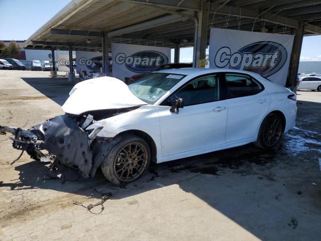 4T1T11AK1RU195480 - 2024 TOYOTA CAMRY SE NIGHT SHADE WHITE photo 1