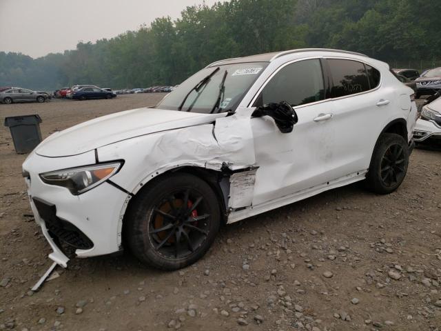 ZASPAKBN9K7C38303 - 2019 ALFA ROMEO STELVIO TI WHITE photo 1