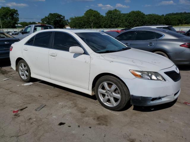 4T1BE46K47U704601 - 2007 TOYOTA CAMRY CE WHITE photo 4