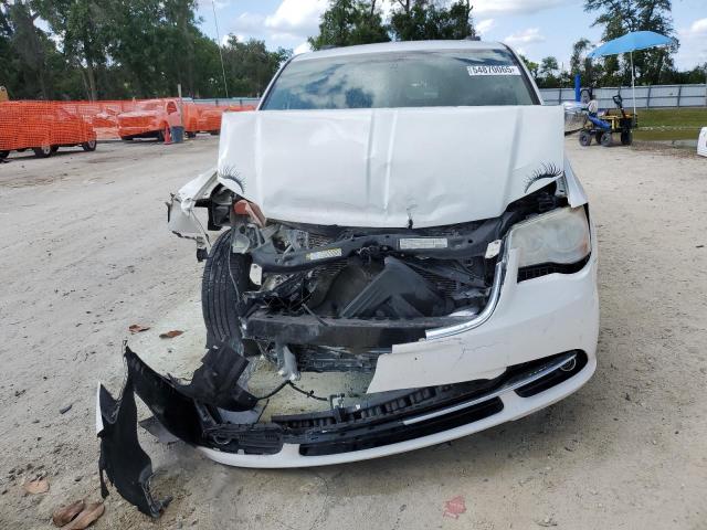2A4RR8DG3BR704456 - 2011 CHRYSLER TOWN & COU TOURING L WHITE photo 5