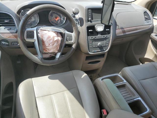 2A4RR8DG3BR704456 - 2011 CHRYSLER TOWN & COU TOURING L WHITE photo 8