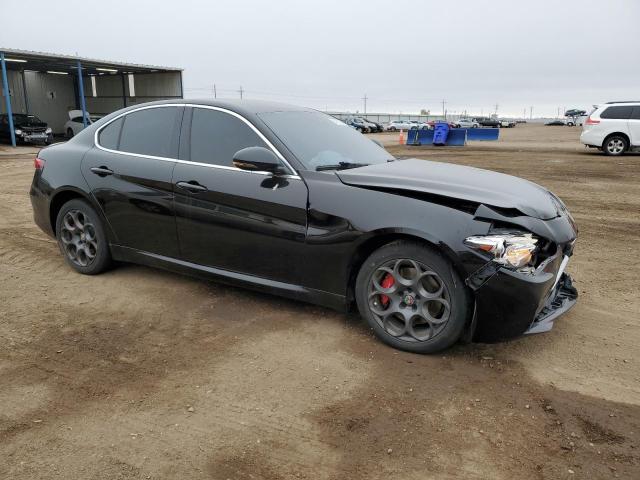 ZARFAEDN9H7548503 - 2017 ALFA ROMEO GIULIA Q4 BLACK photo 4