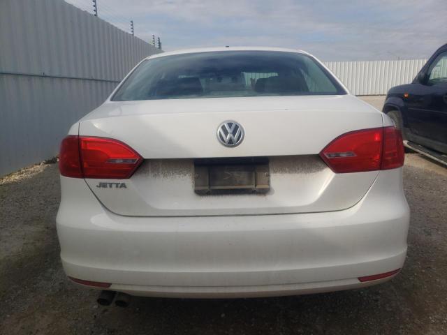3VW2K7AJ7DM380991 - 2013 VOLKSWAGEN JETTA BASE أبيض صورة 6