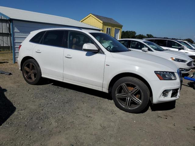 WA1WKAFP8AA011977 - 2010 AUDI Q5 PRESTIGE WHITE photo 4