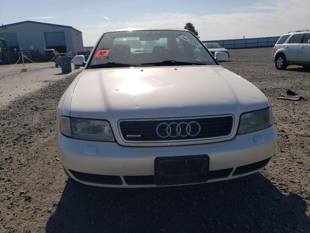 WAUEA88D3TA273714 - 1996 AUDI A4 QUATTRO WHITE photo 5