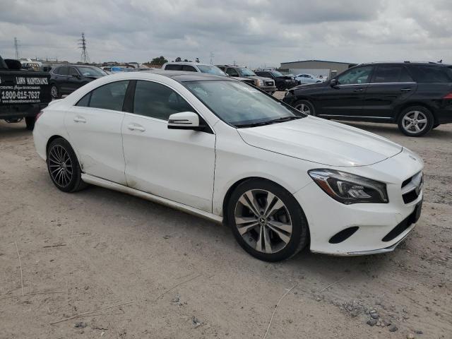 WDDSJ4EB9KN768336 - 2019 MERCEDES-BENZ CLA 250 Ağ foto 4