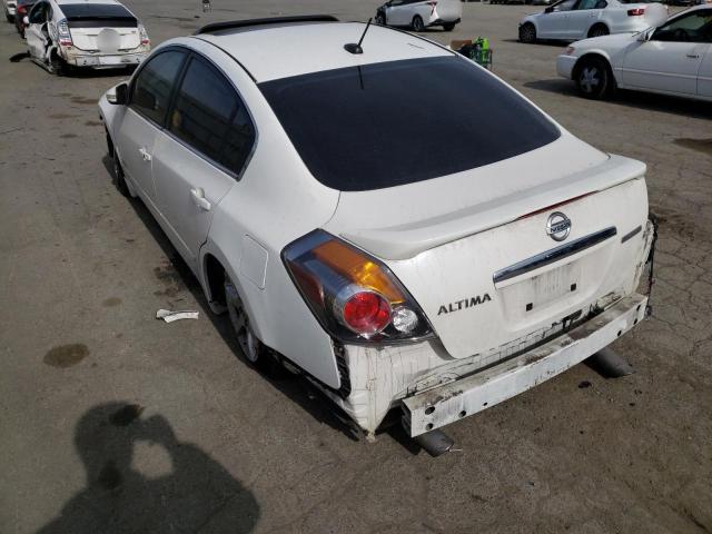 1N4CL21E47C163761 - 2007 NISSAN ALTIMA HYBRID WHITE photo 2