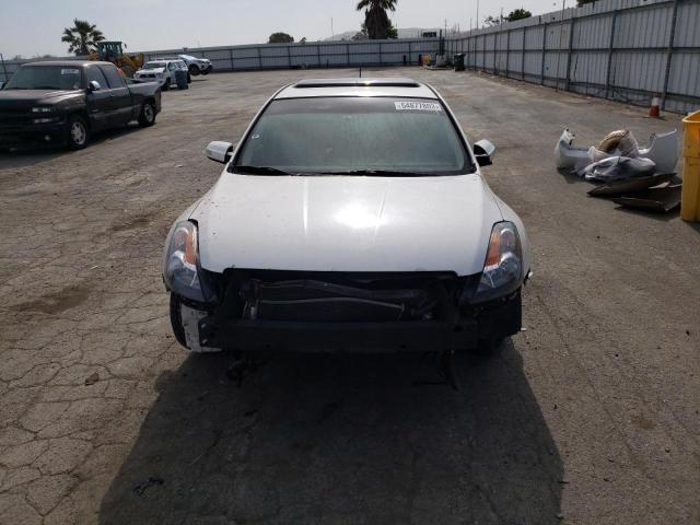 1N4CL21E47C163761 - 2007 NISSAN ALTIMA HYBRID WHITE photo 5