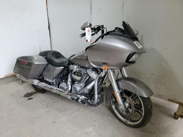 1HD1KHC10HB650477 - 2017 HARLEY-DAVIDSON FLTRX ROAD GLIDE SILVER photo 1