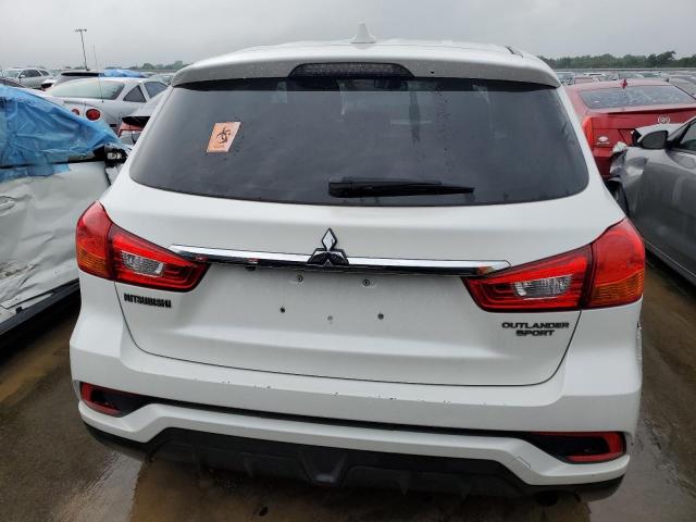 JA4AP3AU6KU005311 - 2019 MITSUBISHI OUTLANDER ES WHITE photo 6