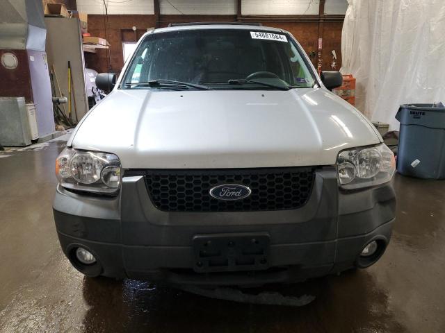 1FMYU931X7KB96300 - 2007 FORD ESCAPE XLT SILVER photo 5