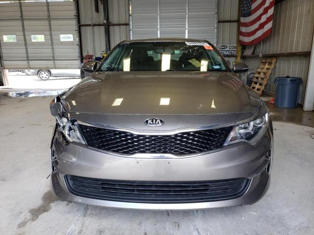 5XXGT4L38JG184560 - 2018 KIA OPTIMA LX GRAY photo 5