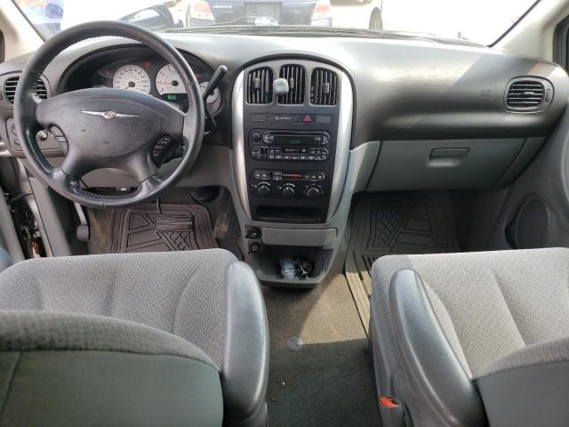 2C4GP54LX5R602123 - 2005 CHRYSLER TOWN & COU TOURING 银色 照片 8