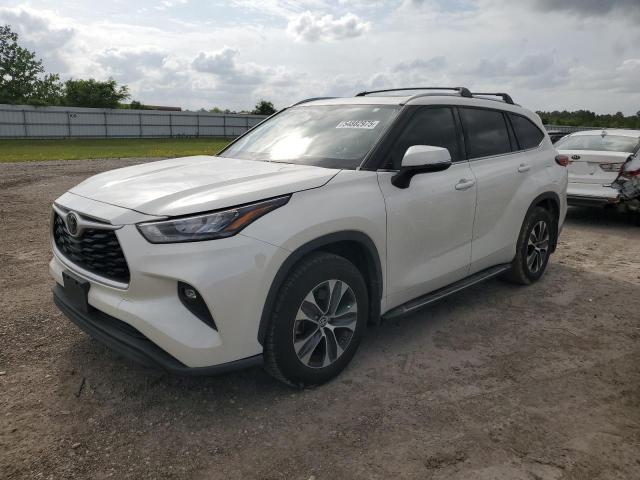 2020 TOYOTA HIGHLANDER XLE, null