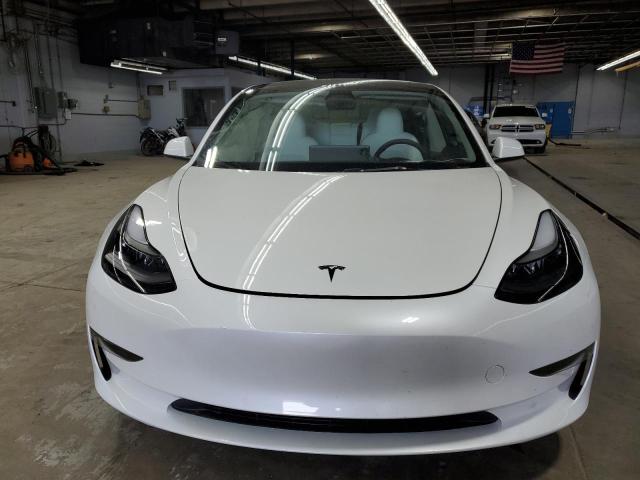 5YJ3E1EA0PF696960 - 2023 TESLA MODEL 3 Blanco foto 5
