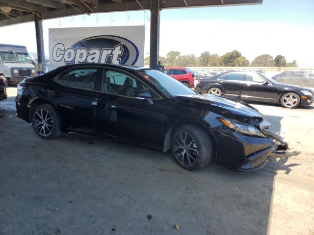 4T1G11AK2PU810780 - 2023 TOYOTA CAMRY SE NIGHT SHADE BLACK photo 4