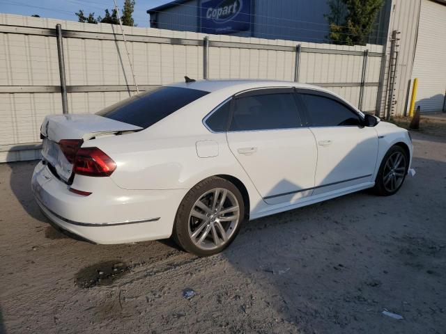 1VWDT7A33HC075132 - 2017 VOLKSWAGEN PASSAT R-LINE თეთრი ფოტო 3