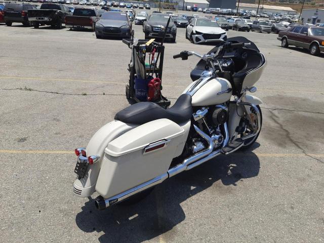 1HD1KHC26NB604222 - 2022 HARLEY-DAVIDSON FLTRX 奶油色 照片 4