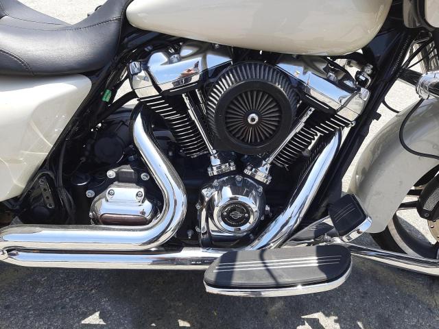 1HD1KHC26NB604222 - 2022 HARLEY-DAVIDSON FLTRX 奶油色 照片 7