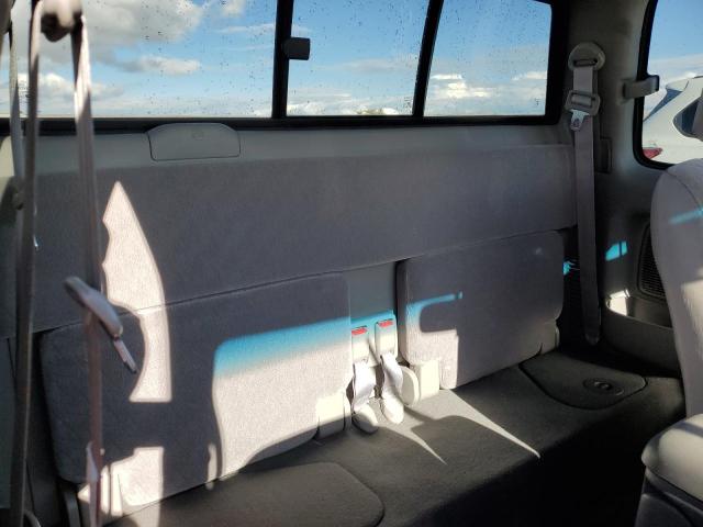 5TESN92N92Z078156 - 2002 TOYOTA TACOMA XTRACAB PRERUNNER ვერცხლისფერი ფოტო 10