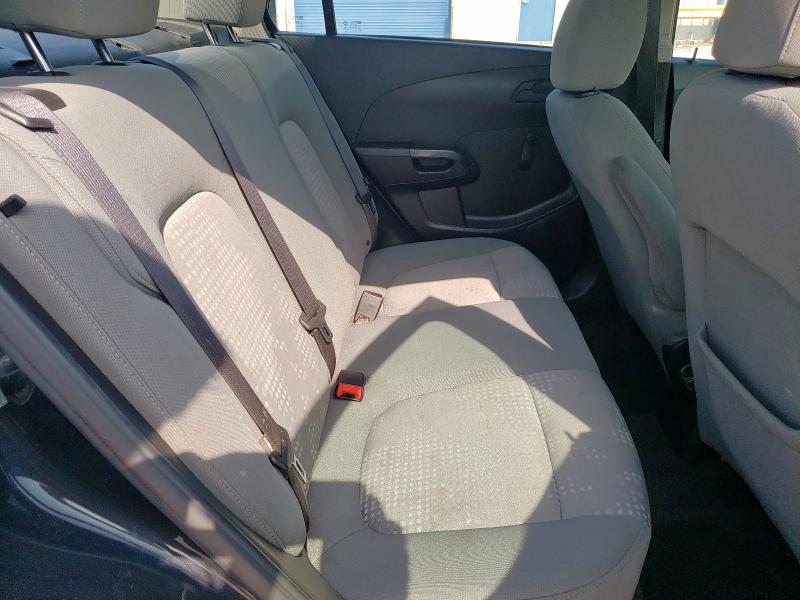 1G1JB5SH0F4147816 - 2015 CHEVROLET SONIC LS BLACK photo 10