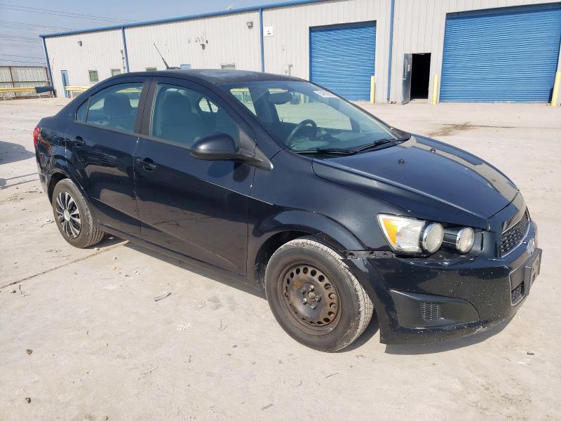 1G1JB5SH0F4147816 - 2015 CHEVROLET SONIC LS BLACK photo 4