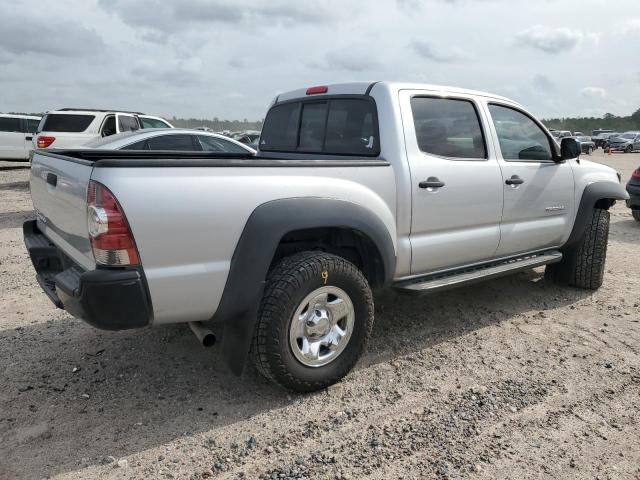 5TFJU4GN4BX003530 - 2011 TOYOTA TACOMA DOUBLE CAB PRERUNNER SILVER photo 3