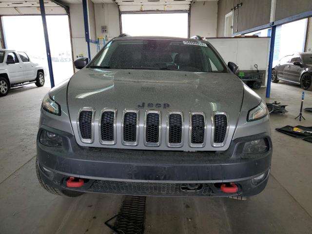 1C4PJMBSXHW658015 - 2017 JEEP CHEROKEE TRAILHAWK SILVER photo 5