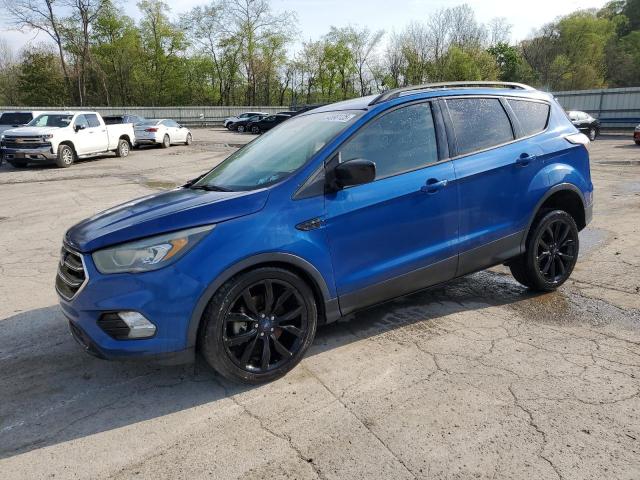 2017 FORD ESCAPE SE, null
