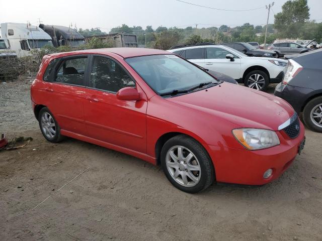 KNAFE161265270938 - 2006 KIA SPECTRA5 RED photo 4