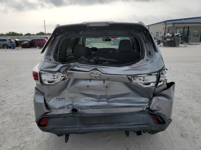 5TDKKRFH8GS501150 - 2016 TOYOTA HIGHLANDER XLE SILVER photo 6