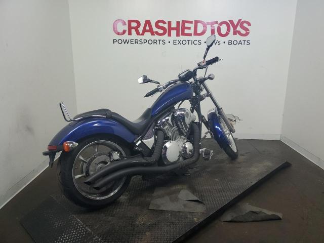 JH2SC6105BK100935 - 2011 HONDA VT1300 CX BLUE photo 4