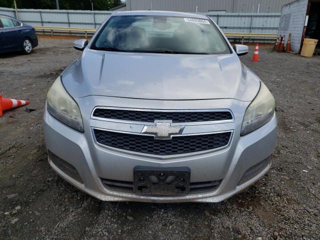 1G11D5RR3DF109569 - 2013 CHEVROLET MALIBU 1LT ნაცრისფერი ფოტო 5