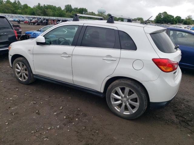 4A4AR4AU1FE053829 - 2015 MITSUBISHI OUTLANDER SE WHITE photo 2