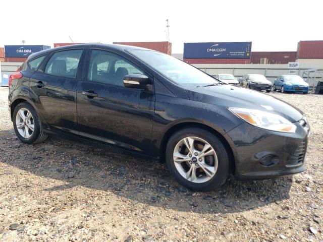 1FADP3K22EL276432 - 2014 FORD FOCUS SE BLACK photo 4