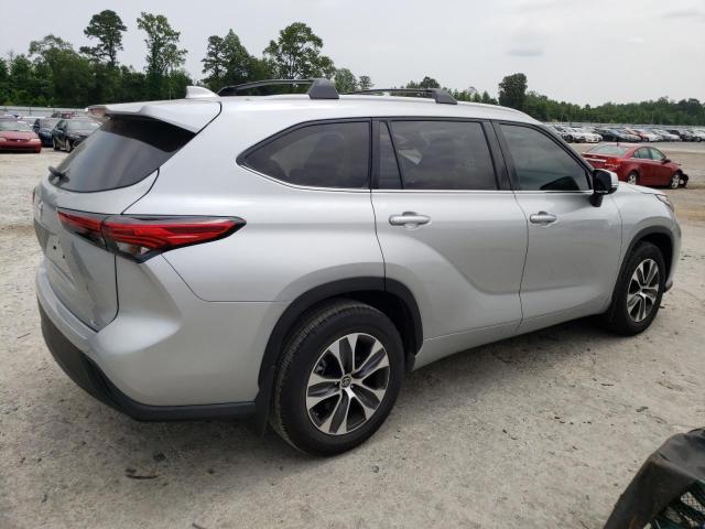 5TDGZRAH2NS556280 - 2022 TOYOTA HIGHLANDER XLE Boz foto 3
