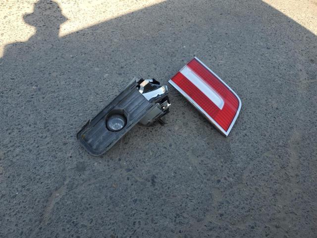 5LMFU28528LJ02512 - 2008 LINCOLN NAVIGATOR თეთრი ფოტო 13