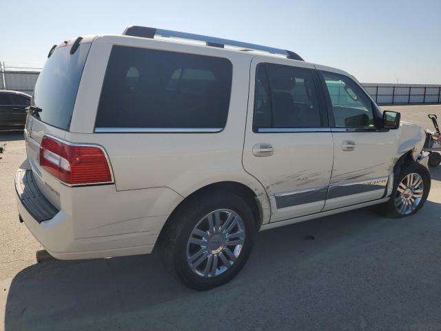 5LMFU28528LJ02512 - 2008 LINCOLN NAVIGATOR თეთრი ფოტო 3