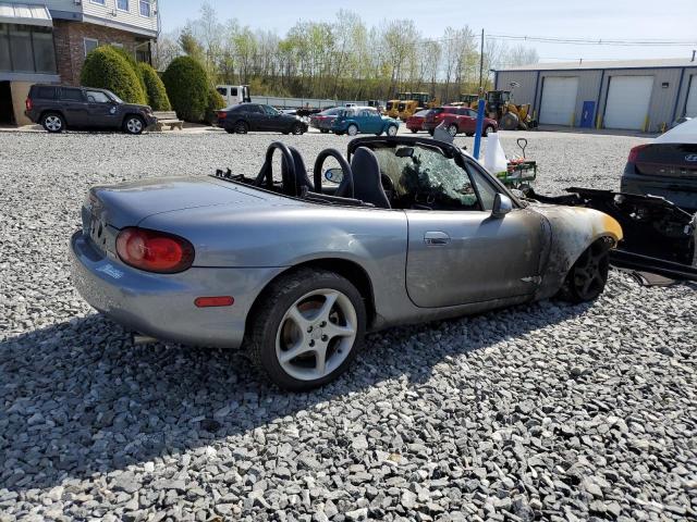 JM1NB353630307018 - 2003 MAZDA MX-5 MIATA BASE GRAY photo 3