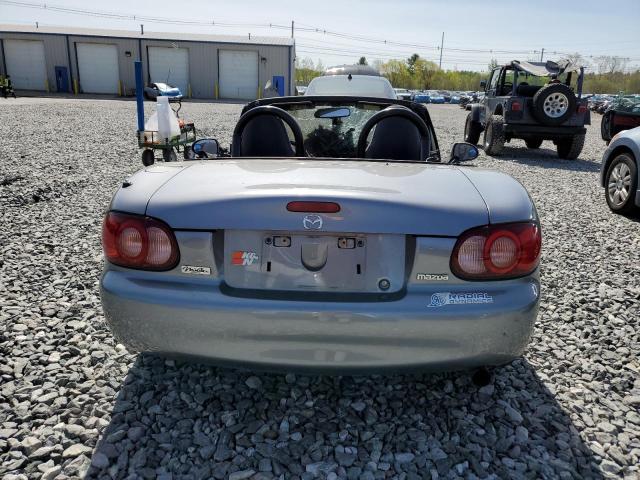 JM1NB353630307018 - 2003 MAZDA MX-5 MIATA BASE GRAY photo 6