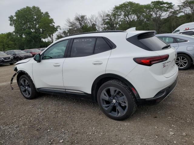 LRBFZPR46MD137858 - 2021 BUICK ENVISION ESSENCE WHITE photo 2