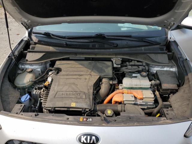 KNDCB3LCXL5360625 - 2020 KIA NIRO LX SILVER photo 11