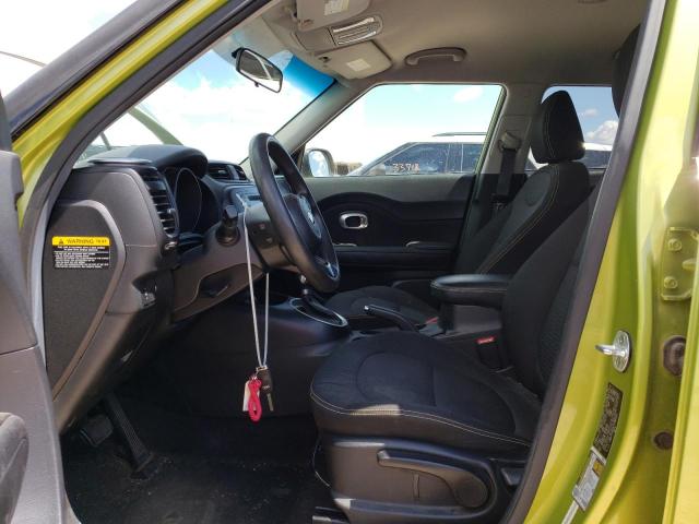 KNDJP3A51F7785320 - 2015 KIA SOUL + GREEN photo 7