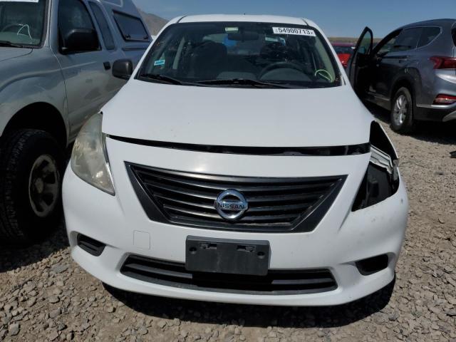 3N1CN7APXCL927679 - 2012 NISSAN VERSA S WHITE photo 5